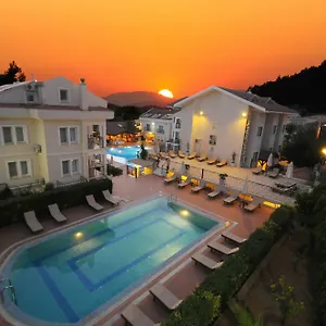 Sea Breeze And **** Ölüdeniz